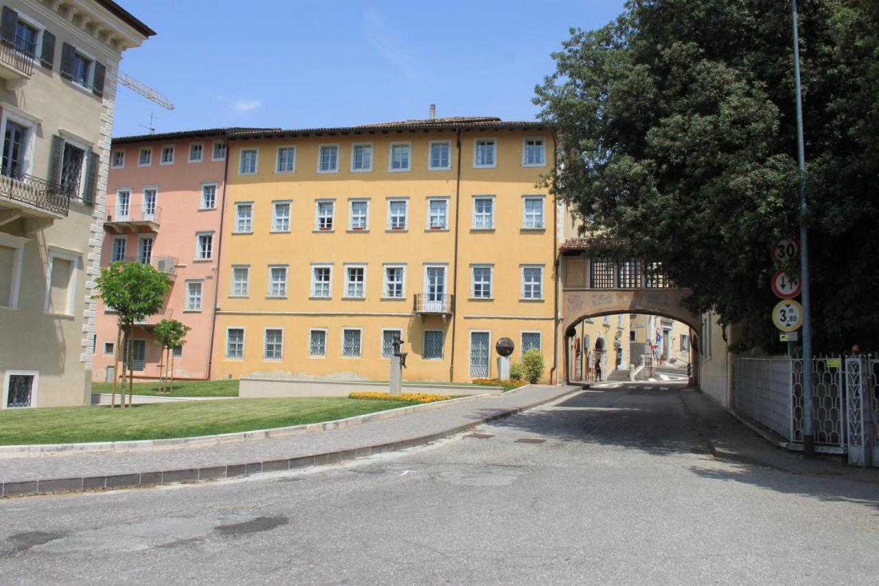 B&B Color Rovereto Rovereto  Kültér fotó